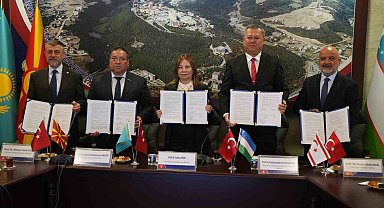 Türk Dünyası Şehircilik Zirvesi'nde sonuç bildirgesi OMÜ'de imzalandı