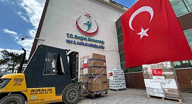 Türkiye'den İran'a sağlık desteği: Van'dan gönderilen yardım tırı sayısı 9 oldu