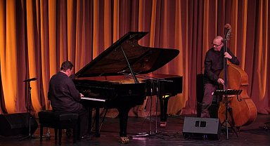 Uğur Güneş Trio'dan unutulmaz performans