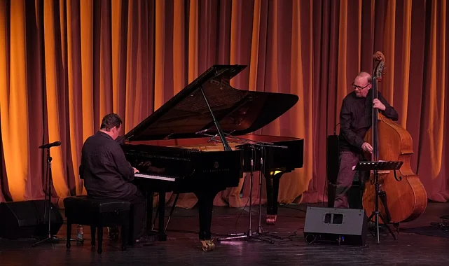 Uğur Güneş Trio'dan unutulmaz performans
