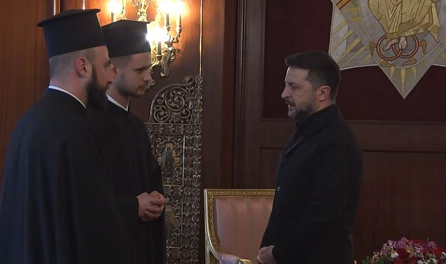 Ukrayna Devlet Başkanı Zelenskiy'den Rum Patrikhanesi'ne ziyaret