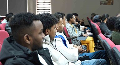 Uluslararası öğrencilere Kırım Kongo Kanamalı Ateşi hastalığına karşı uyarı yapıldı