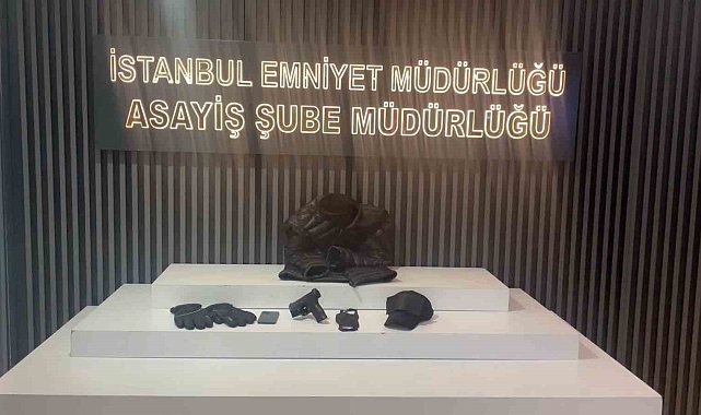 Ümraniye'de park halindeki aracı silah zoruyla gasp eden şüpheli tutuklandı