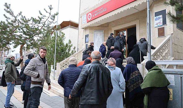Umre vaadiyle dolandırılmışlardı, kutsal topraklara doğru yola çıktılar