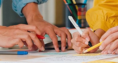 Üniversiteli öğrencilere 45 bin TL ödüllü Sosyal Girişimcilik Programı