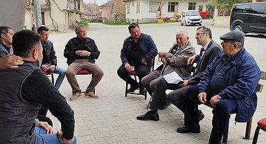 Uşak'ta İl Tarım ve Orman Müdürlüğü ekipleri üreticilerle bir araya geldi