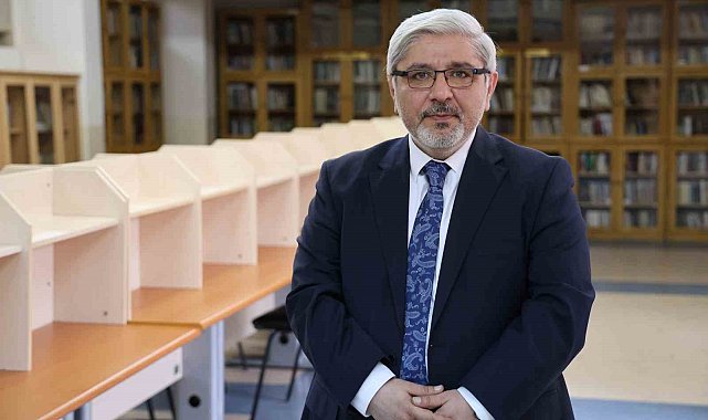 Uzmanı uyardı: "Kişisel veriler, mahrem bilgiler yapay zekayla paylaşılmamalı"
