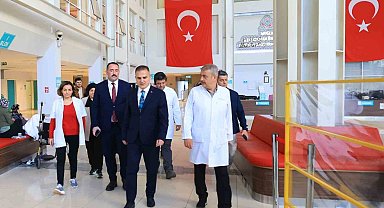 Vali Akbıyık MEAH'ı ziyaret etti