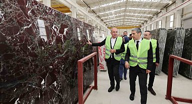 Vali Aktaş: "İscehisar mermeri dünyanın dört bir yanında yapıları süslüyor"