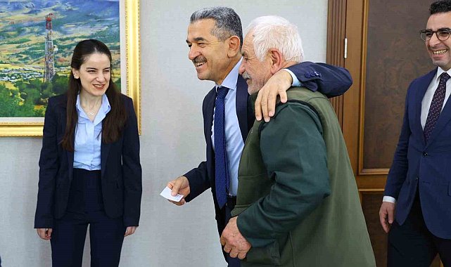 Vali Ekici hem makamda dinledi hem sahada esnafın nabzını tuttu