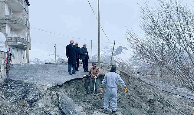 Yağışla birlikte kentte hasar oluştu