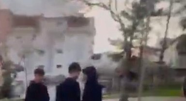 Yaşıtını bıçakla ağır yaralayan çocuk saldırı anını da kayda aldırdı