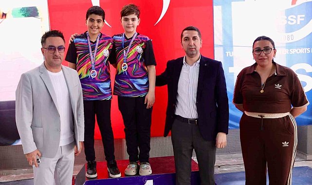 Yüzmede Elazığ'a 19 madalya