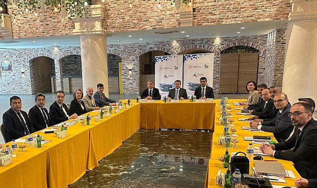 Zafer Kalkınma Ajansının yönetim kurulu toplantısı Uşak'ta yapıldı