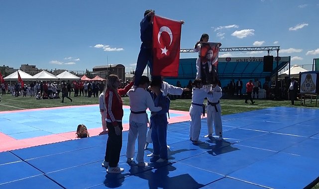 19 Mayıs'ta bayrak heyecanı