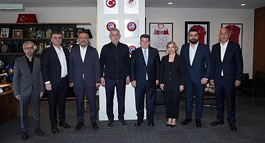 24Erzincanspor'da yeni sezon öncesi temaslar