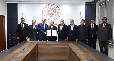 3. Konya Mesleki Eğitim İstihdam Fuarı'nın imzaları atıldı