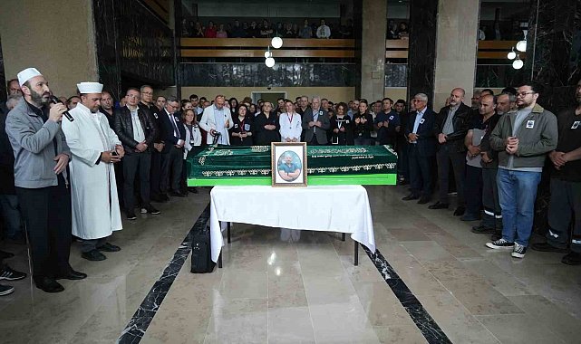 37 yaşında hayatını kaybeden beyin cerrahına gözyaşlarıyla veda