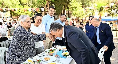 'Vatan sağ olsun' diyen şehit anneleri unutulmadı