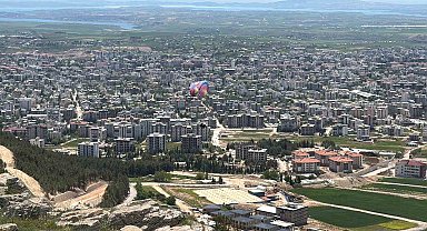 Adıyaman, yamaç paraşütü uçuş merkezi olma yolunda