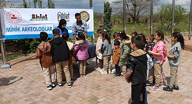 Ahlat'ta 'Müzeler Haftası' kutlandı