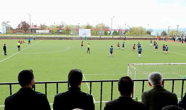 Ahlat'ta liseler arası bölge maçları başladı