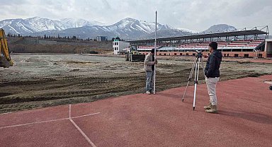 Ahmet Karadağ: "Malatya'da yapımı devam eden tesisi Türk sporuna kazandıracak olmanın heyecanını yaşıyoruz"