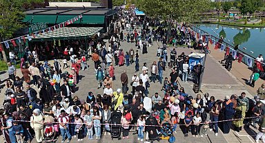 Aile Festivali'nde yüzlerce vatandaş bir araya geldi