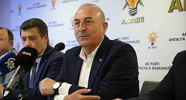 AK Partili Çavuşoğlu'ndan Büyükşehir'e çağrı: "Antalya'nın imajını bozmaya hakkınız yok"