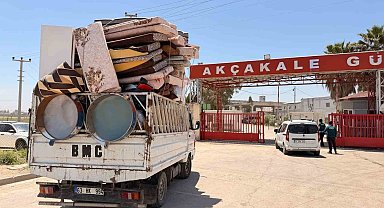 Akçakale Gümrük Kapısı'ndan sivil geçişler başladı