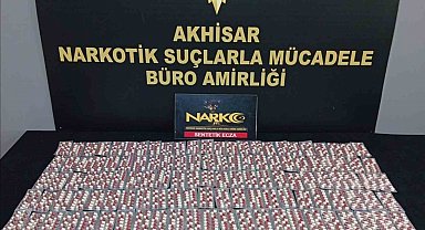 Akhisar'da bin 666 sentetik hap ele geçirildi