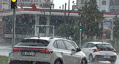 Aksaray'da şiddetli yağmur etkili oldu