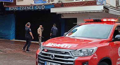 Alanya'da iş yerinden çıkan dumanlar itfaiyeyi alarma geçirdi