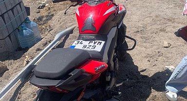 Alaplı'da otomobilin çarptığı motosiklet sürücüsü yaralandı