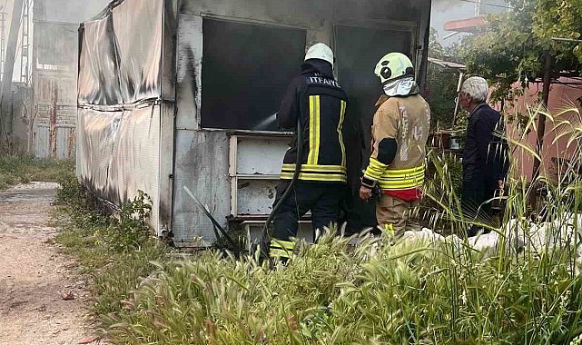 Alevlere teslim olan konteyner kullanılamaz hale geldi