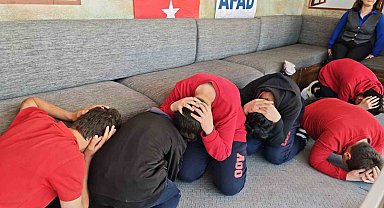Aliağa'da Deprem Simülasyon Tırı vatandaşlarla buluştu