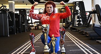 Almanya'dan dünya şampiyonluğuyla döndü, Türkiye'nin gururu oldu