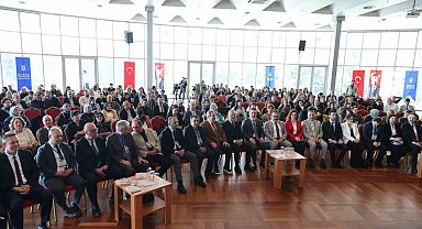 Anadolu'nun seramik kültürü Bursa'da konuşuldu