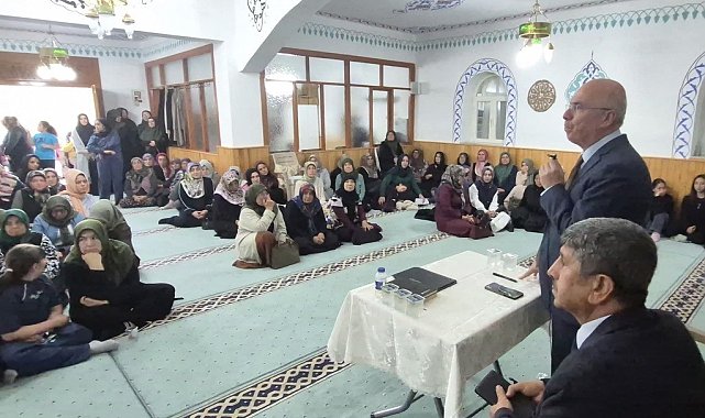 Anamur'da 4-6 Yaş Kur'an Kursu öğrencilerinden yıl sonu gösterisi