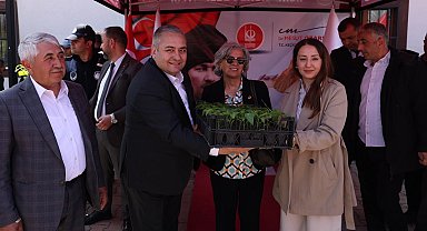 Ankara Keçiören'de çiftçilere fide desteği