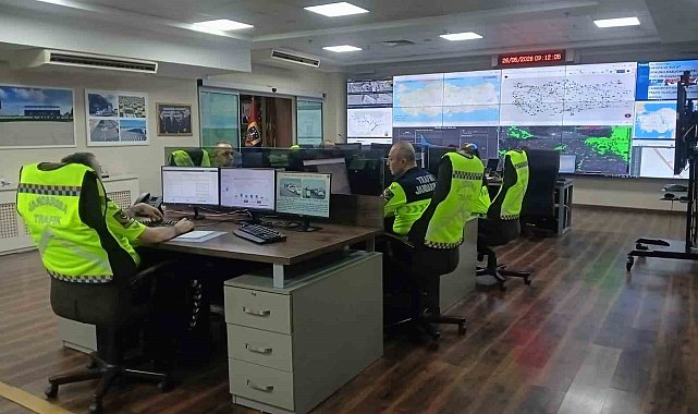 Ankara'da jandarmadan bayram öncesi hava destekli trafik denetimi