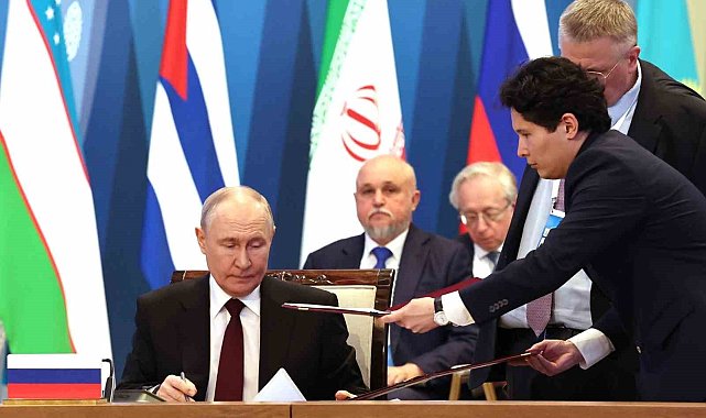 Avrasya Ekonomik Birliği üyesi ülkelerin liderleri Astana'da bir araya geldi