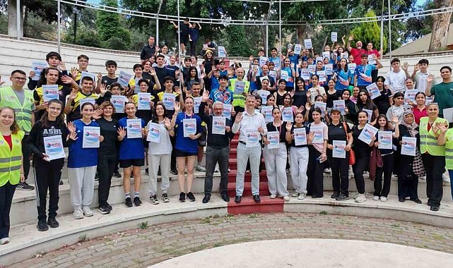 Aydın'da oryantiring heyecanı Pınarbaşı'nda yaşandı