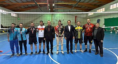 Aydıntepe'de voleybol turnuvası tamamlandı