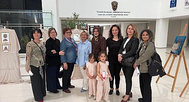 "Aynı Gökyüzü Altında Farklı Dokunuşlar" sergisi sanatseverlerle buluştu