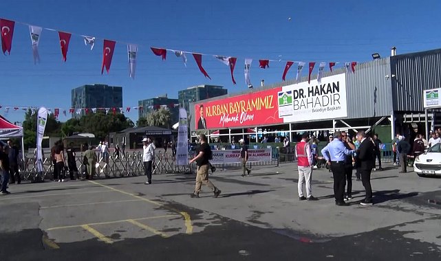 Bahçelievler'de ilk kurban kesimleri yapıldı