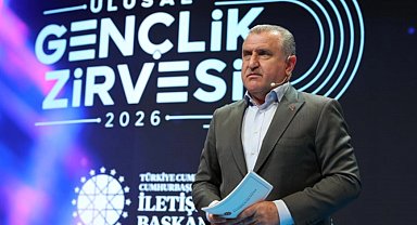 Bakan Bak'tan gençlere dezenformasyon uyarısı