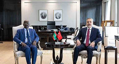 Bakan Fidan, Moritanyalı mevkidaşı Merzoug ile görüştü