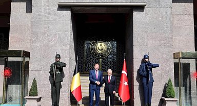 Bakan Güler, Belçika Savunma ve Dış Ticaret Bakanı Francken ile bir araya geldi