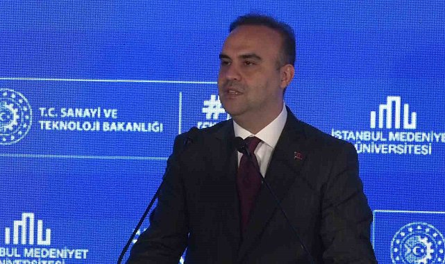 Bakan Kacır: "İnsansız hava aracı üretiminde dünya lideriyiz"